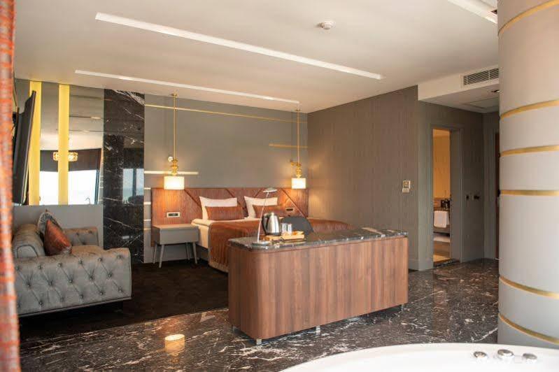 B&C Hotel Atakum Eksteriør bilde